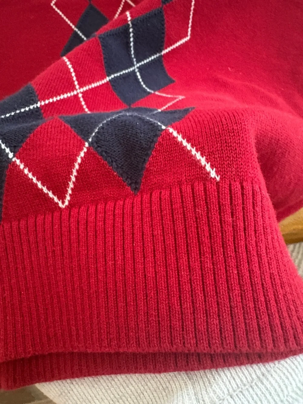 Tommy Hilfiger Red Argyle Sweater Vest Men’s / Women’s Preppy Y2K Oversized 🔥